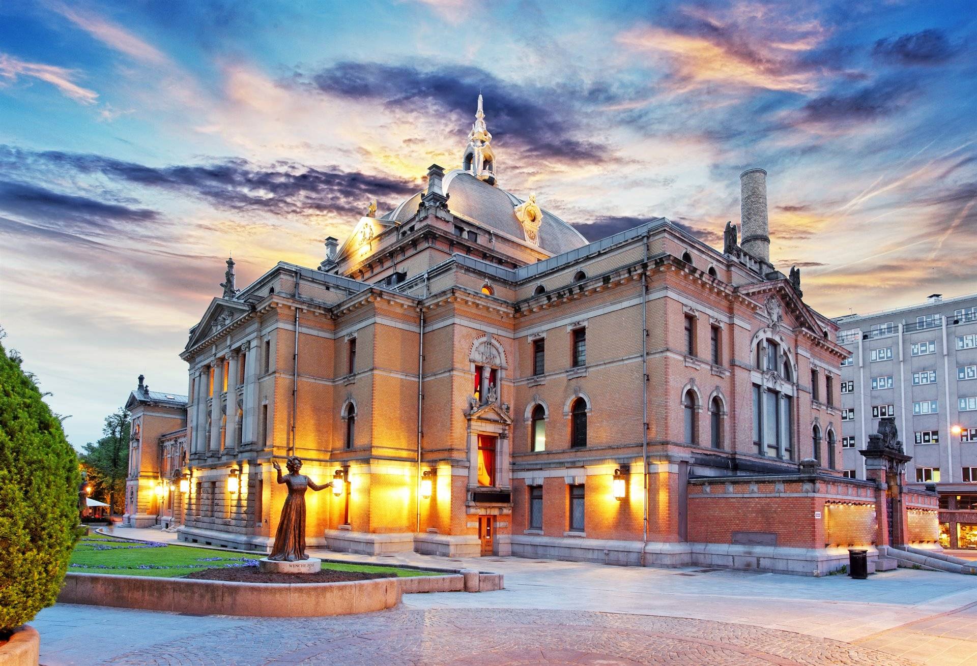 6-Day Scandinavian Capitals Tour: Oslo, Stockholm, Helsingborg & Copenhagen