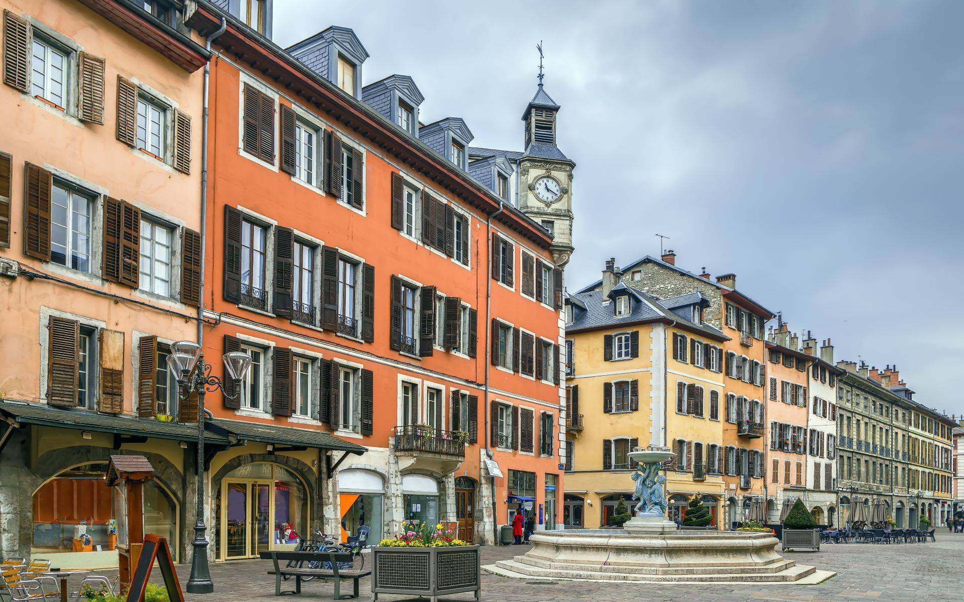 10-Day Spain, Switzerland and France Tour from Madrid: Barcelona, Girona, Chambery, Geneva, Glacier 3000,  Zurich, Paris | Ticket Admission Included