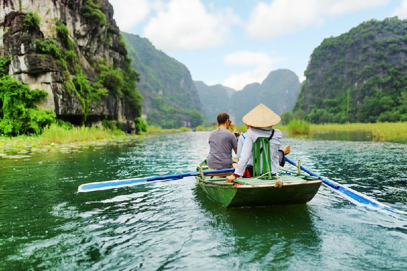 7-Day Vietnam & Cambodia Tour from Hanoi to Siem Reap