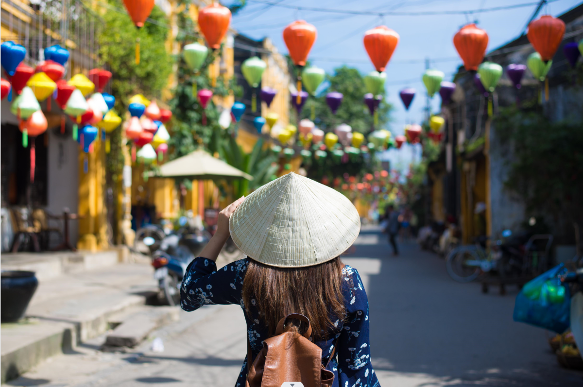 11-Day Vietnam Super Save Tour from Hanoi City:Hanoi, Halong Bay, Hoi An, Mekong Delta and Cu Chi Tunnels | Meals Mentioned Included