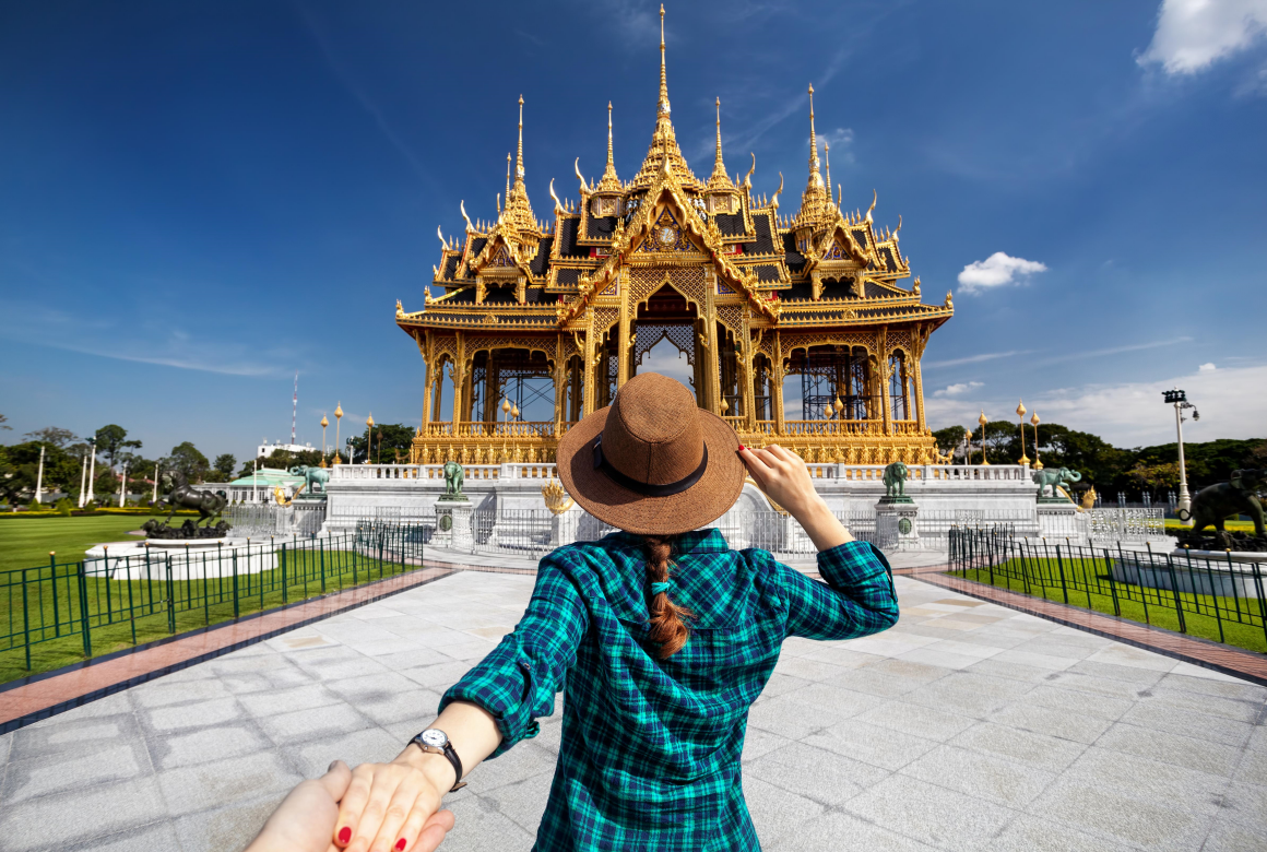 16-Day Thailand and Vietnam Adventure Tour from Ho Chi Minh City: Mekong Delta, Hue, Hoi An, Halong Bay, Chiang Mai and Bangkok | Meals Mentioned Included