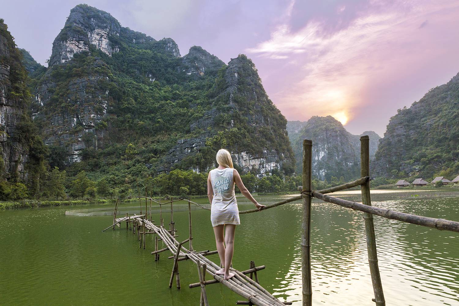 12-Day Vietnam Culture and Nature Discovery Tour from Hanoi: Ha Long Bay, Ninh Binh, Ho Chi Minh, Mekong Delta and Cu Chi Tunnels