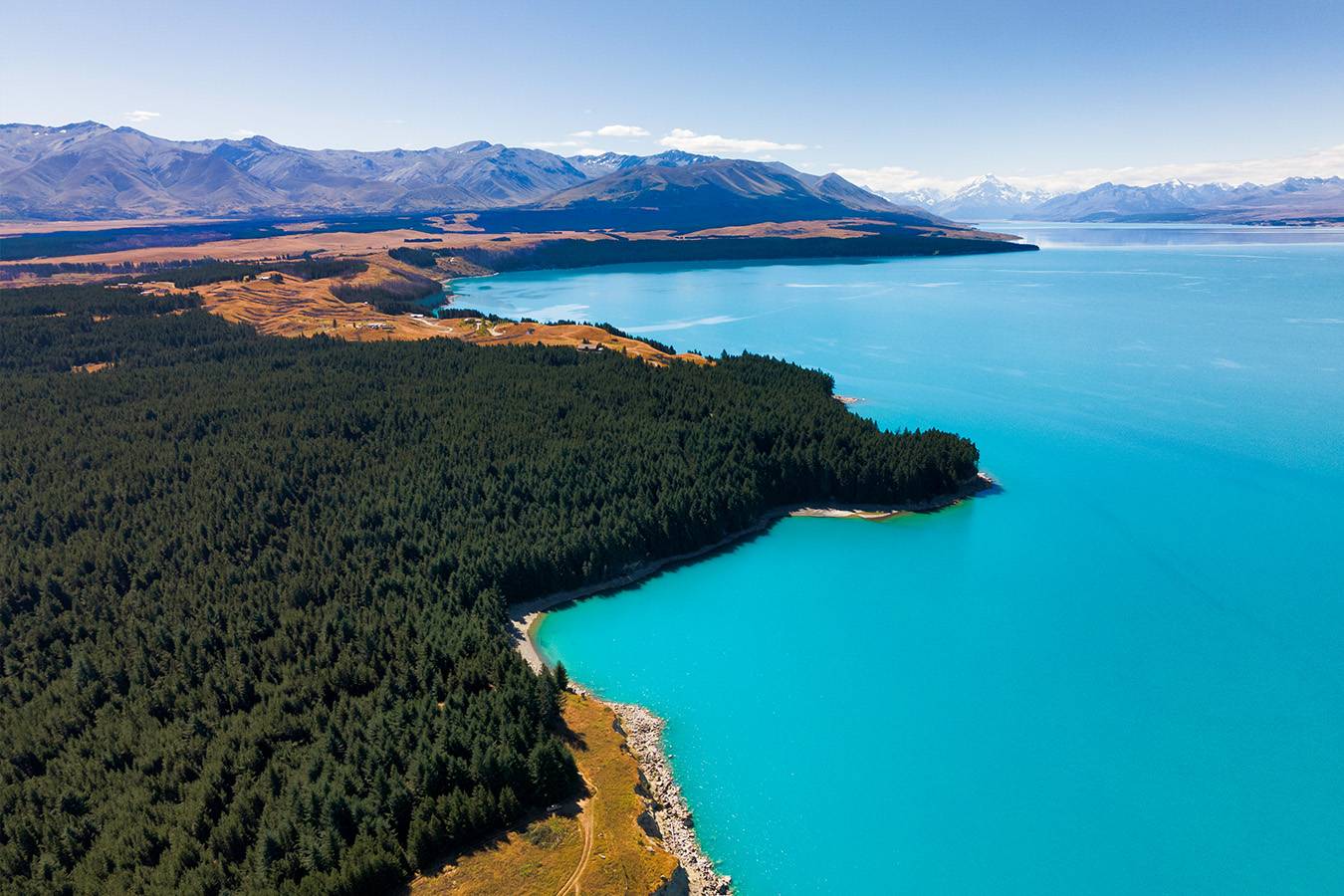 9-Day South New Zealand Adventure Tour from Christchurch: Lake Tekapo, Aoraki National Park, Wanaka, Queenstown, Milford Sound Cruise and Jet Boating