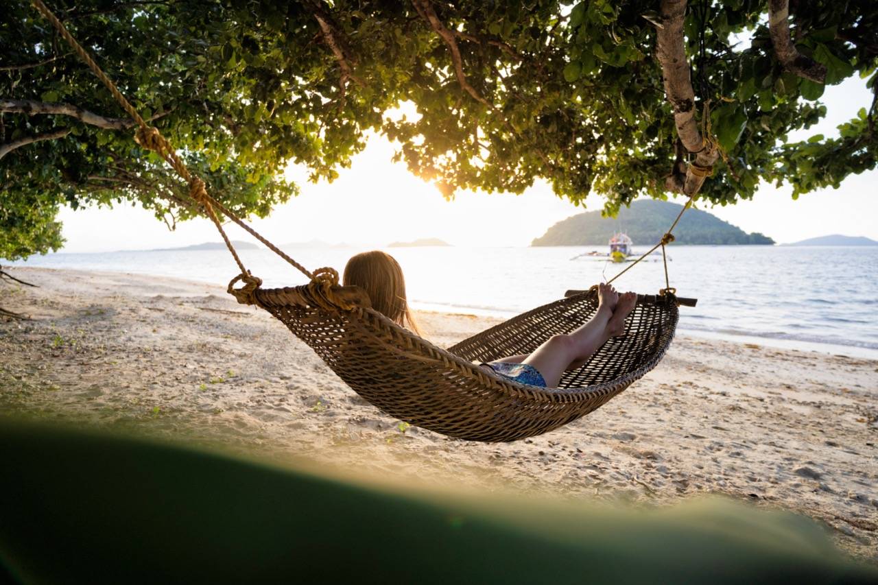 13-Day Philippines Island Explorer Small Group Tour from Manila: Moalboal, Coron and El Nido丨Kawasan Falls, Sardine Run and Boat Expedition