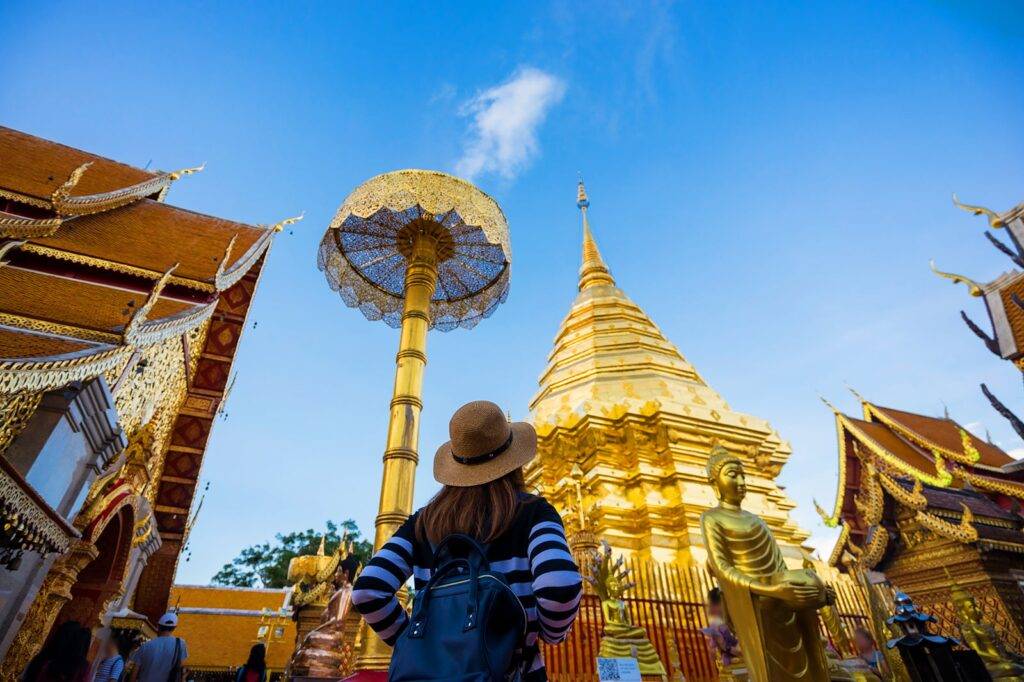 12-Day Thailand Nature Odyssey Tour from Bangkok: Chiang Mai, Chiang Rai, Krabi and Khao Sok丨Grand Palace, Maeklong Railway Market and White Temple