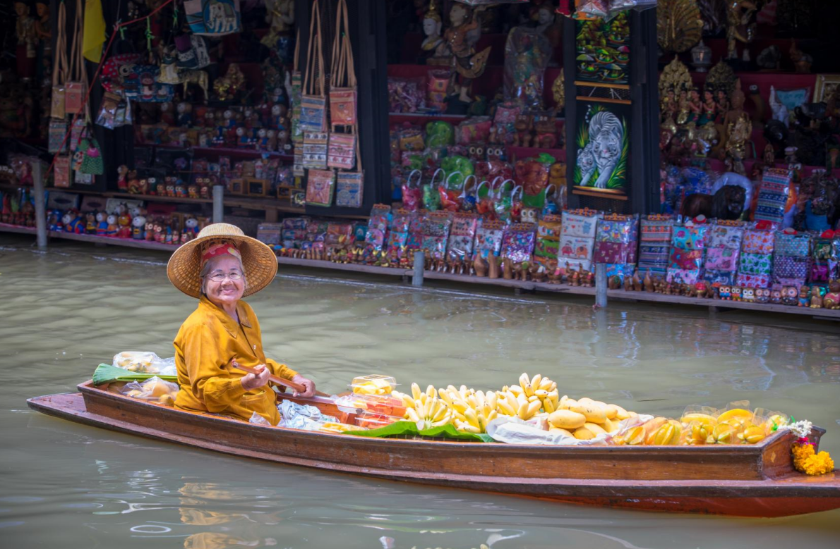 21-Day Thailand, Laos, Vietnam & Cambodia Tour from Bangkok: Chiang Mai, Luang Prabang, Hanoi, Ha Long Bay, Hoi A, Ho Chi Minh City, Mekong Delta and Siem Reap