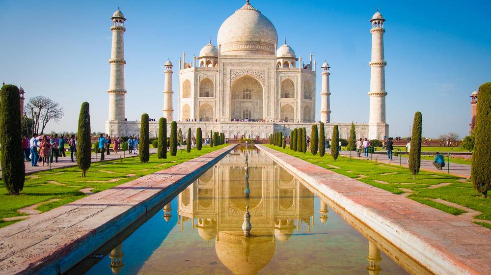 7-Day Golden Triangle Small Group Tour from New Delhi: Agra, Fatehpur Sikri and Jaipur
