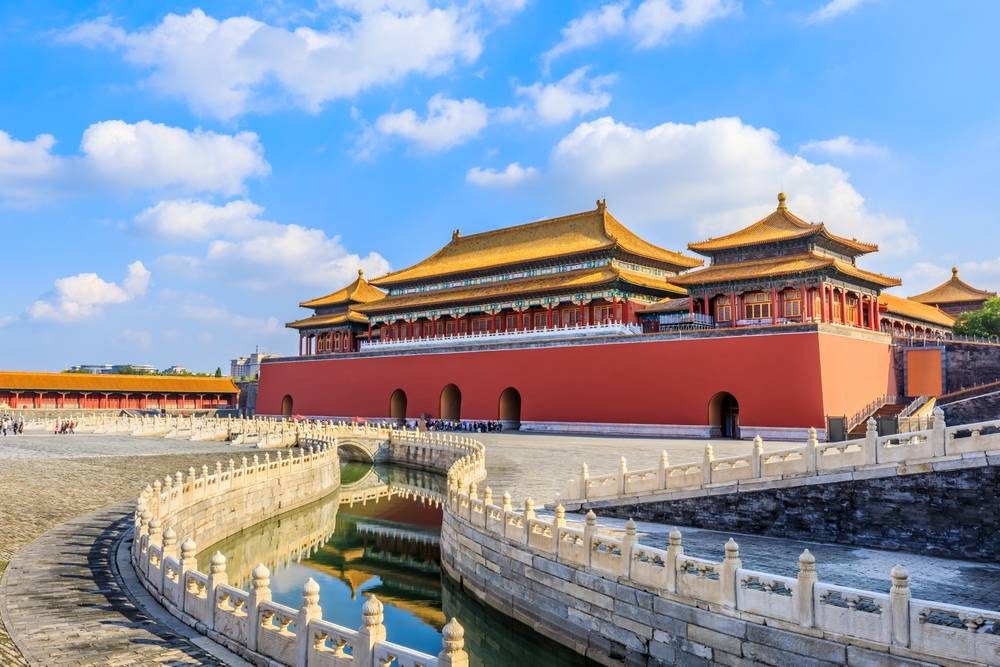 11-Day China Adventure Group Tour from Beijing to Shanghai: Xi’an and Guilin | Forbidden City, Great Wall, the Bund and Li River
