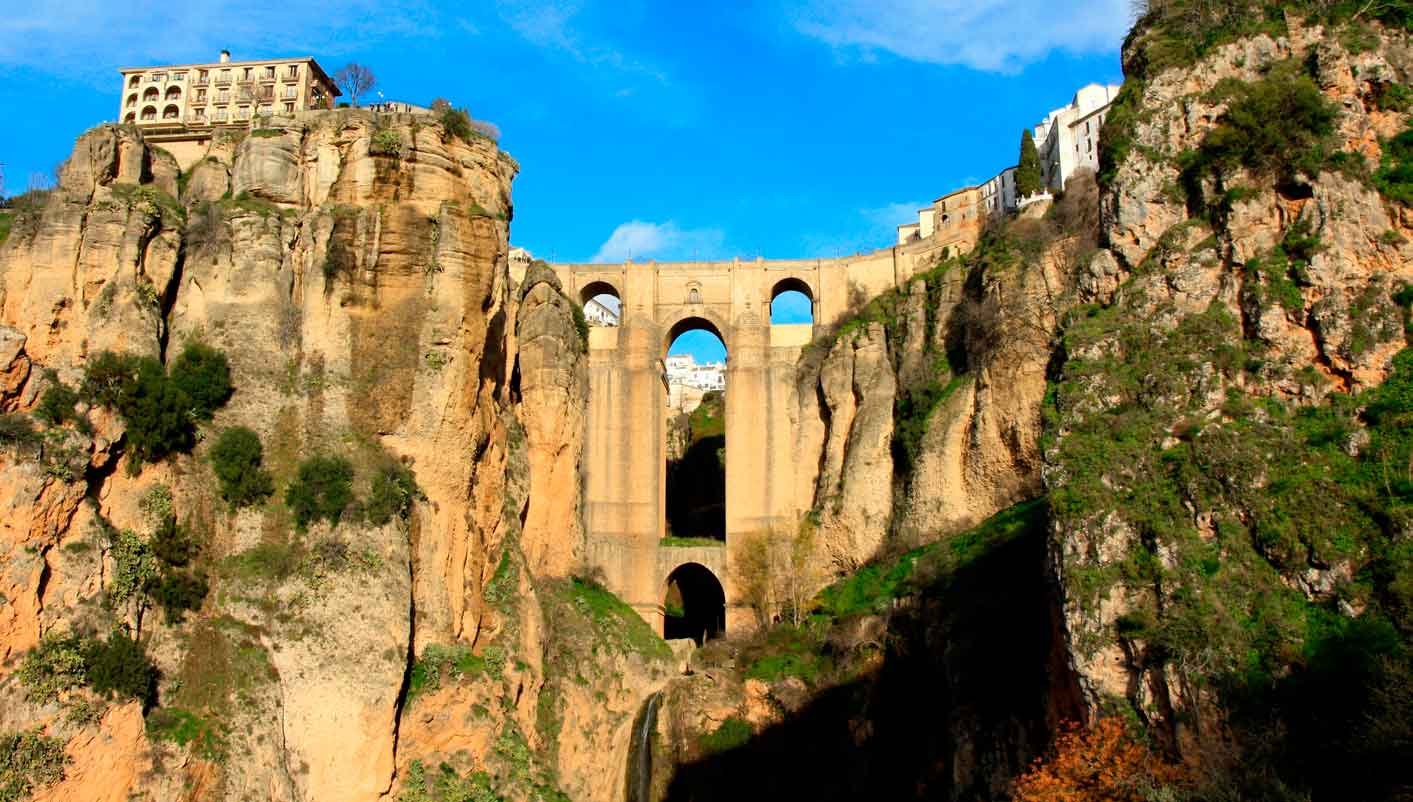 11-Day Spain Tour: Madrid, Zaragoza, Barcelona, Valencia, Granada, Seville, and Córdoba | Ticket Admission Included