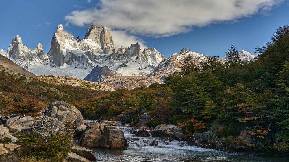 10-Day Patagonia's North and South Tour from Buenos Aires: Bariloche, El Calafate and Puerto Iguazú