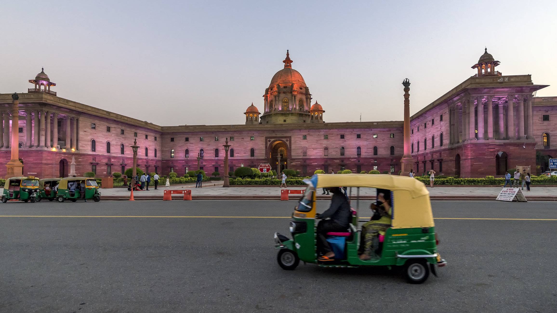 India Sightseeing Tour - 16 Days