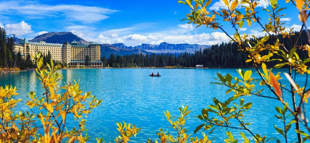 6-Day Canadian Rockies Summer Unique Tour from Calgary with Airport Transfers: Banff, Jasper, Yoho and Waterton National Parks | 1-Night Stay at Fairmont Château Lake Louise