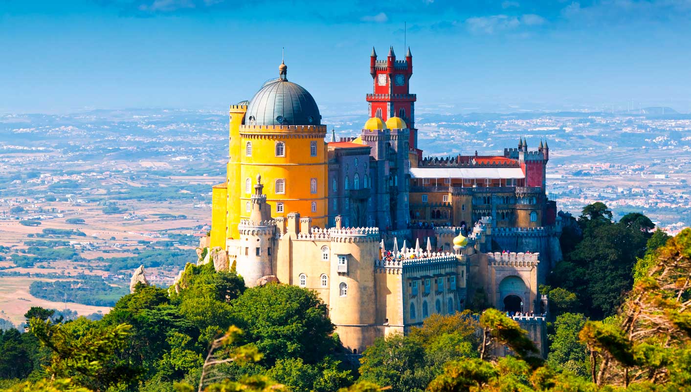 6-Day Northern Portugal from Lisbon: Fatima, Porto, Braga, Coimbra, Batalha, Nazare, Obidos