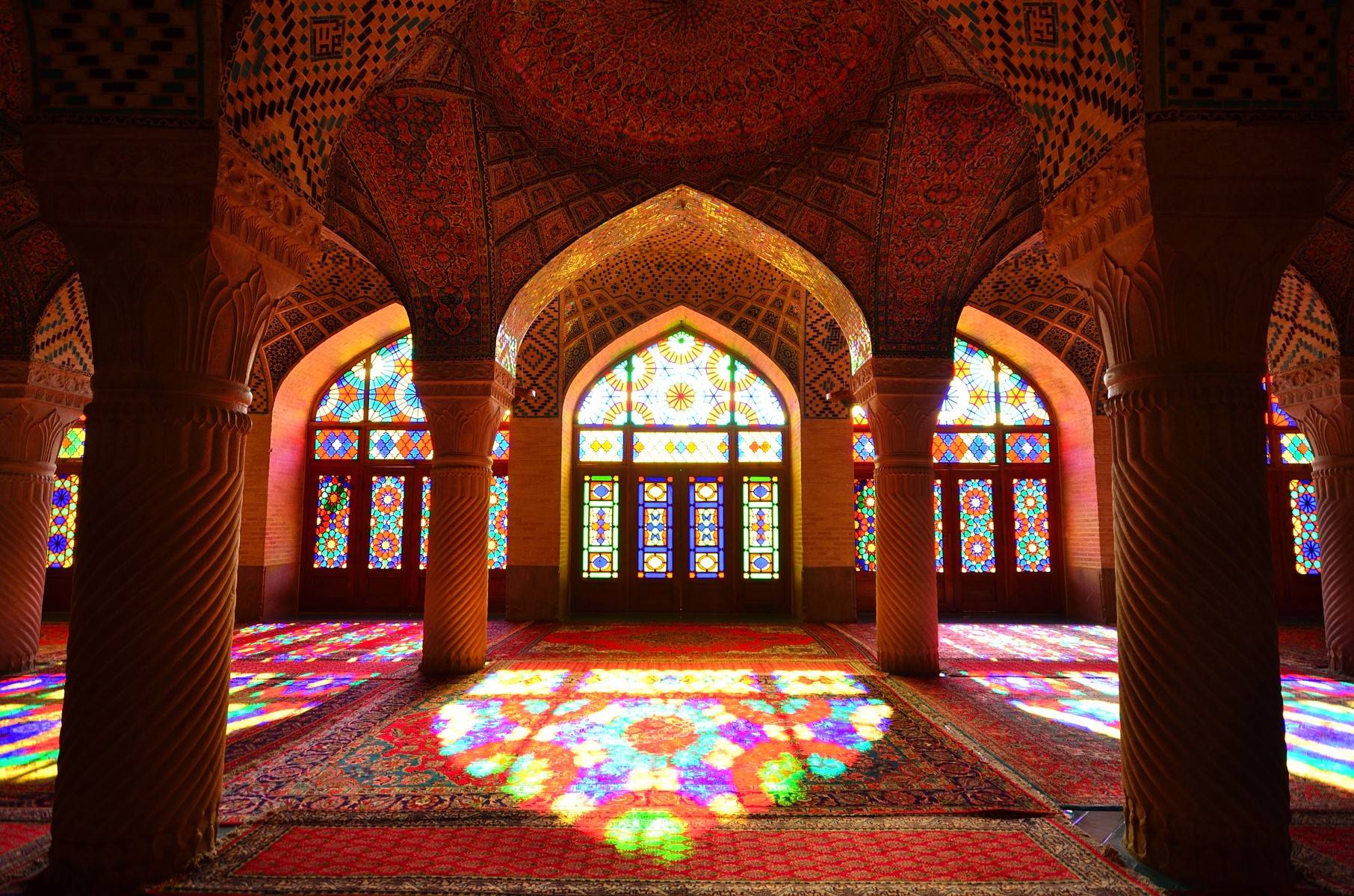 10-Day Persia and the Arabian Nights Tour from Tehran: Kashan, Underground City, Isfahan, Shiraz, Rafsanjan, Kerman | Hotel Breakfast Included | Ticket Admission Included