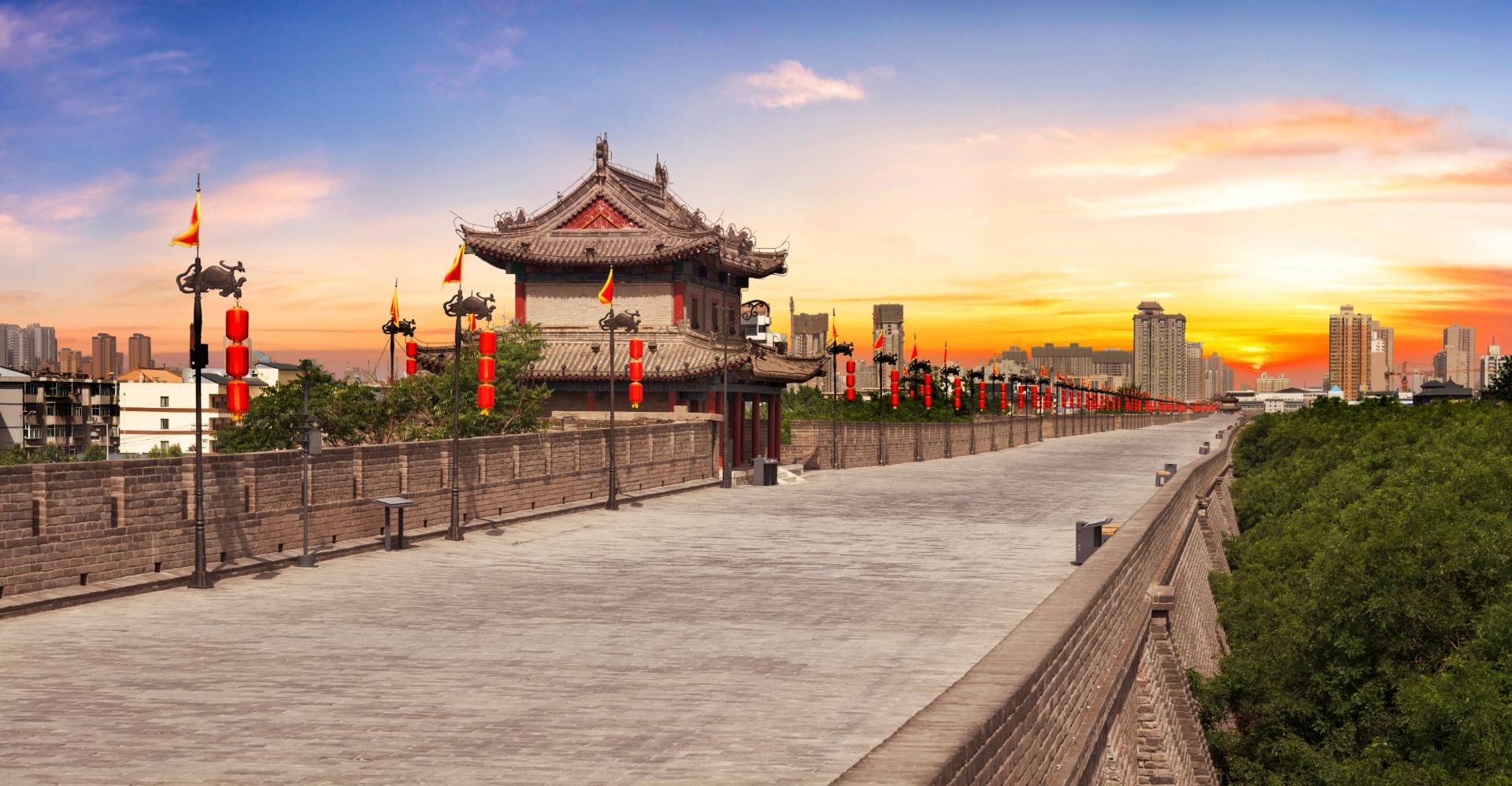 6-Day Classical China Tour from Shanghai: Luoyang, White Horse Monastery, Sanmenxia, Xi' an | Ticket Admission Included | Hotel Breakfast Included |