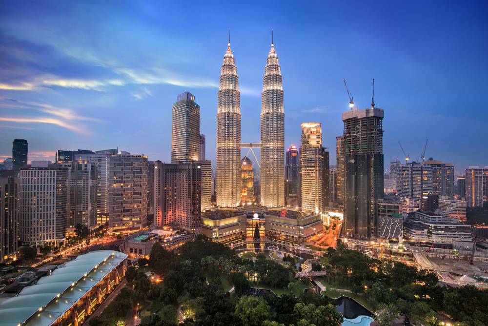 7-Days Tour from Singapore: Malaysia, Malacca and Kuala Lumpur | Airport Transfers