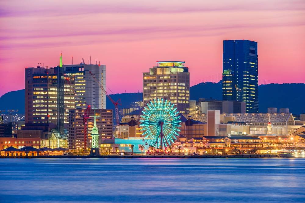 9-Day Japan Kanto, Kansai, Hiroshima, Himeji Tour from Tokyo: Senso-ji Temple, Nagoya Castle and Fushimi Inari Taisha Shrine
