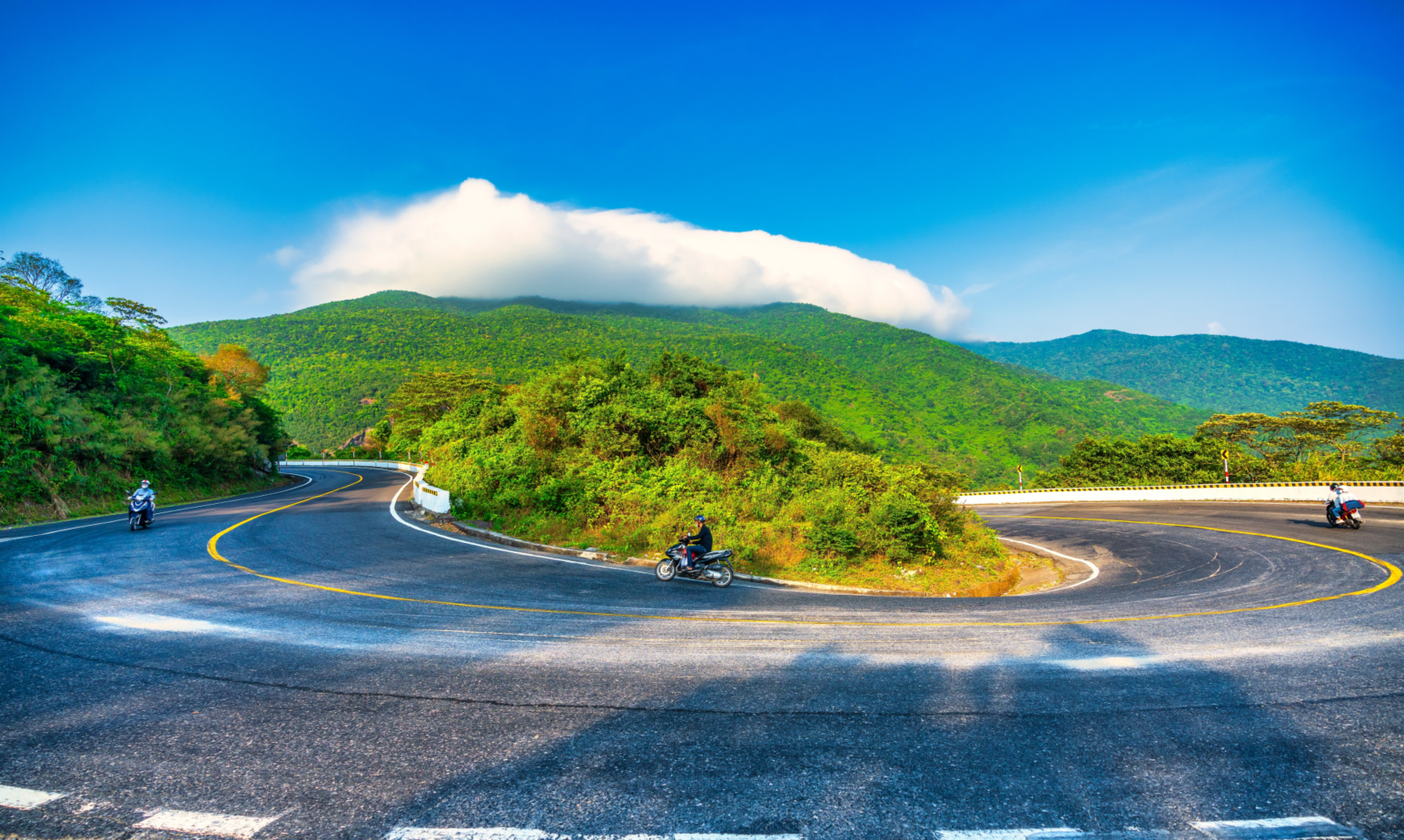 15-Day Vietnam Tour from Ho Chi Minh to Hanoi: Hoi An, Hue, Pu Luong Park, Hanoi, Ha Long and Sapa