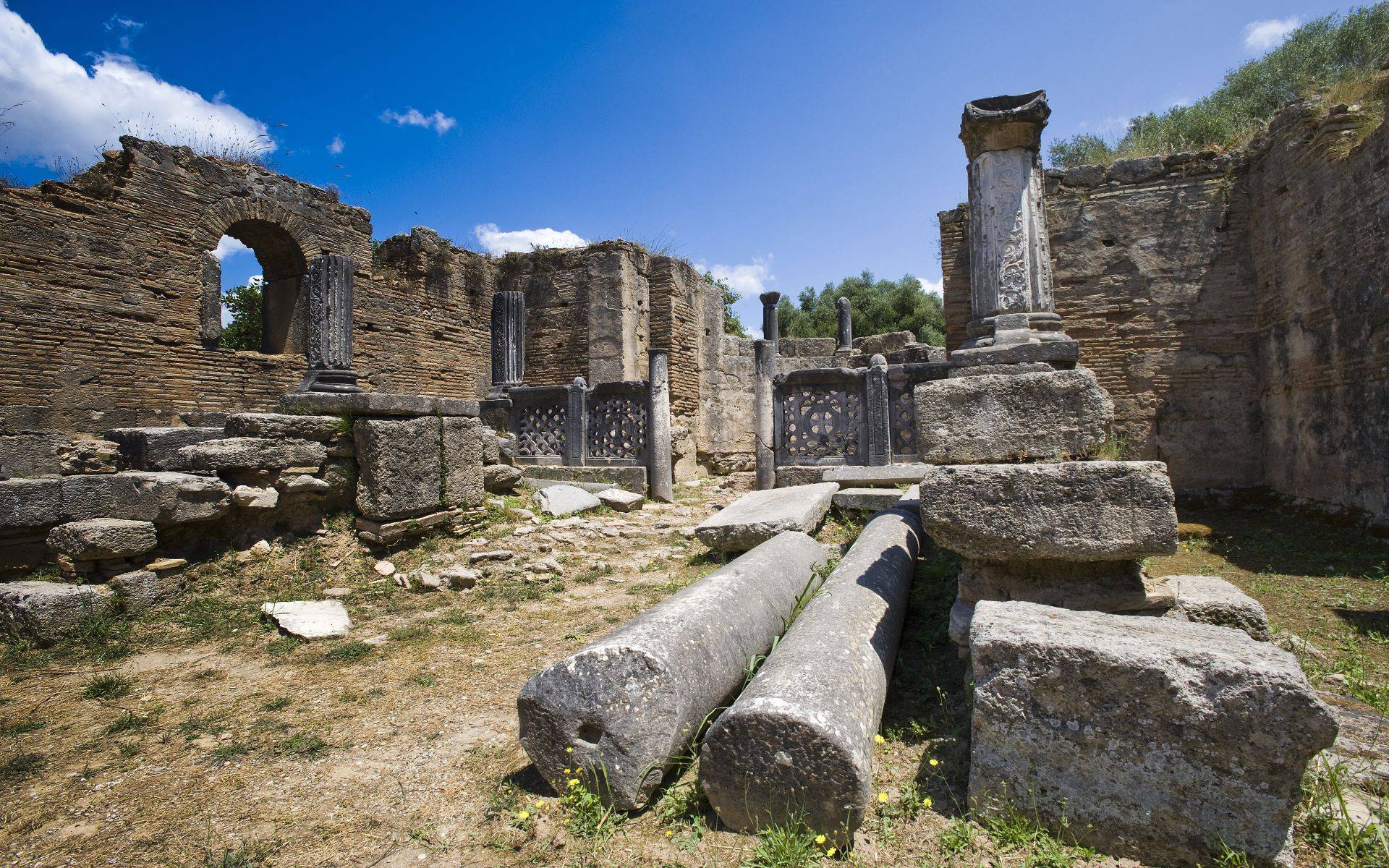 8-Day Peninsula, Heart of Italy with Sorrento Tour from Athens to Rome: Tripoli, Patras, Igoumenitsa, Brindisi, Naples, Cassino | Ticket Admission Included |