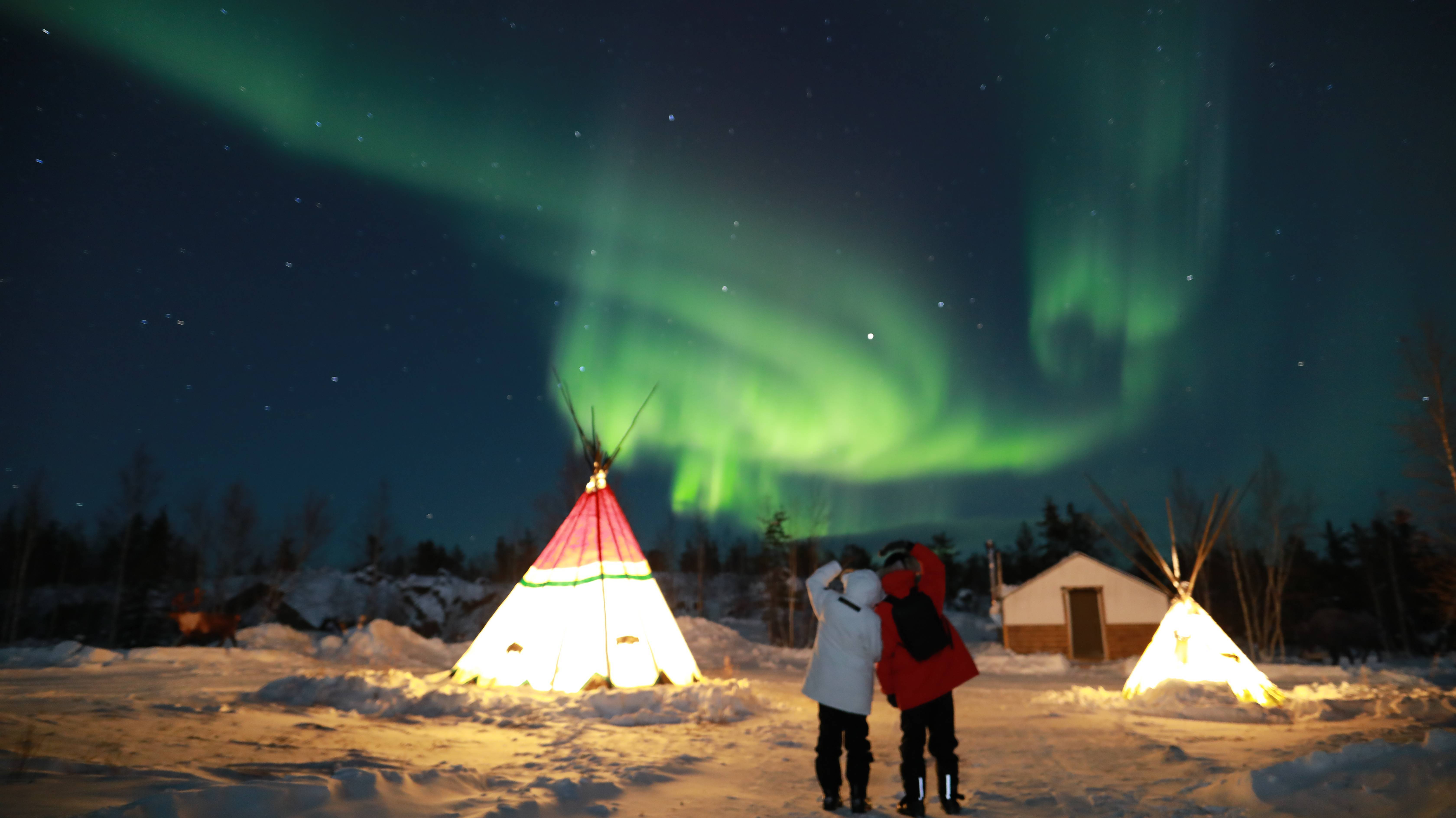 【Yellowknife Aurora Viewing 】4-Day Tour from Yellowknife: Aurora Viewing and Free Time in Yellowknife | Boating | Boat Fishing | Dog Sledding | Yellowknife Snowmobile