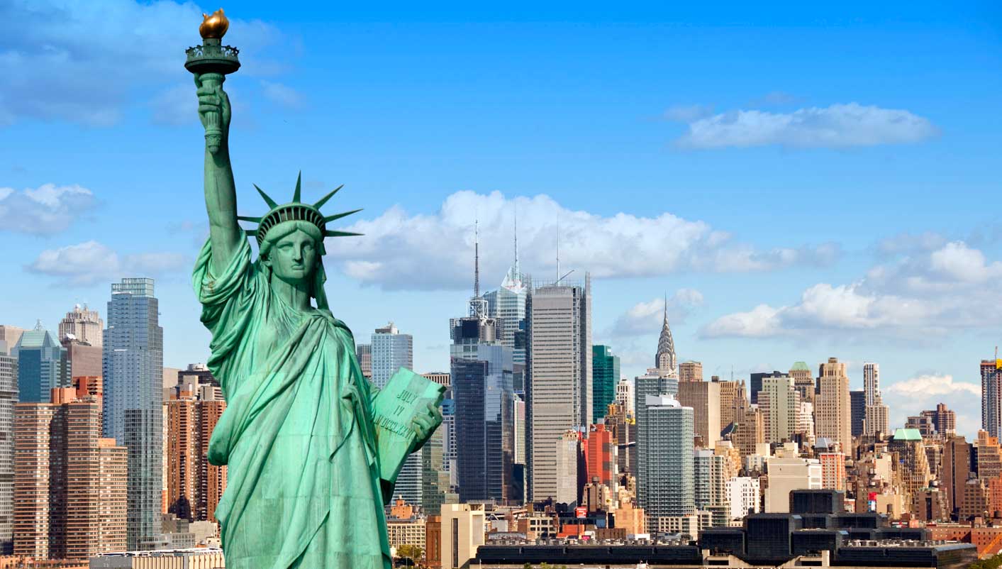 16-Day Iconic American Cities and Natural Wonders Tour: Hollywood, Grand Canyon, Niagara Falls, and Washington D.C | Hotel Breakfast Included