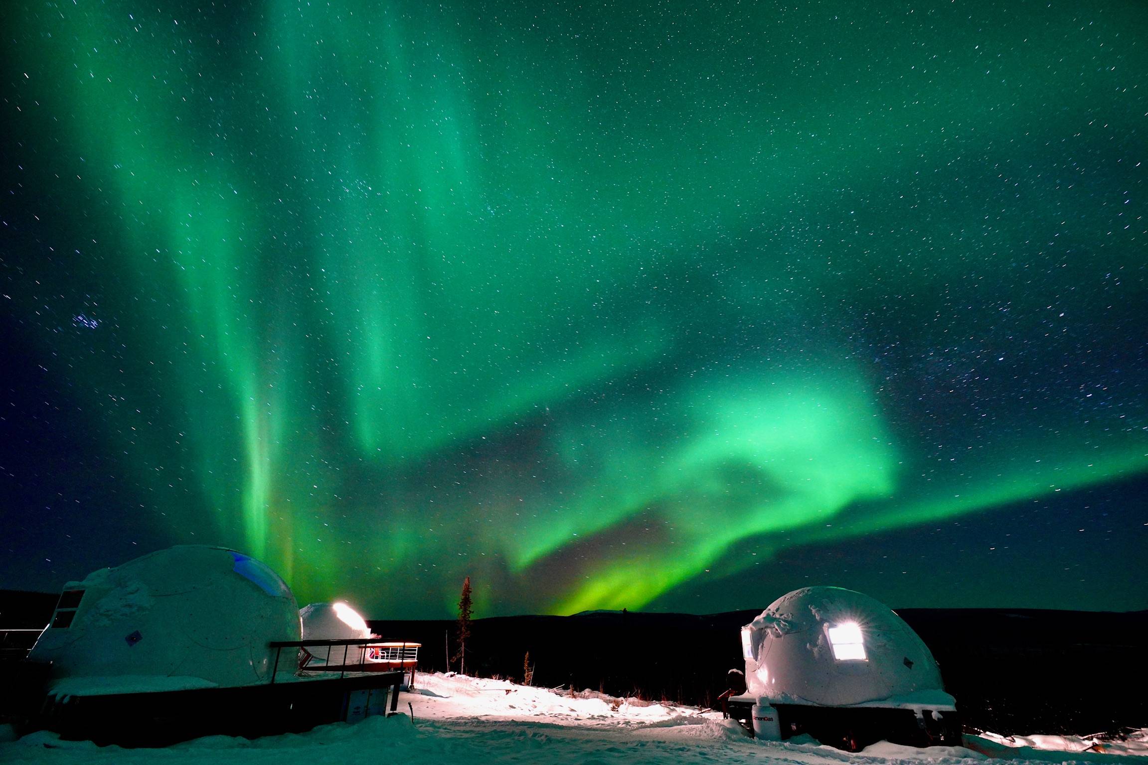 6-Day Northern Lights Tour from Fairbanks: Chena Hot Springs and Arctic Circle | 4 Chances for Aurora Viewing | 14 Pax Small Group