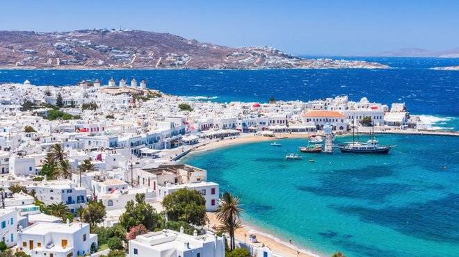 8-Day [24 Pax Small Group] Mapping the Greek Islands Cruise Tour from Athens: Mikonos, Patmos, Santorini | Welcome Dinner/Farewell Dinner