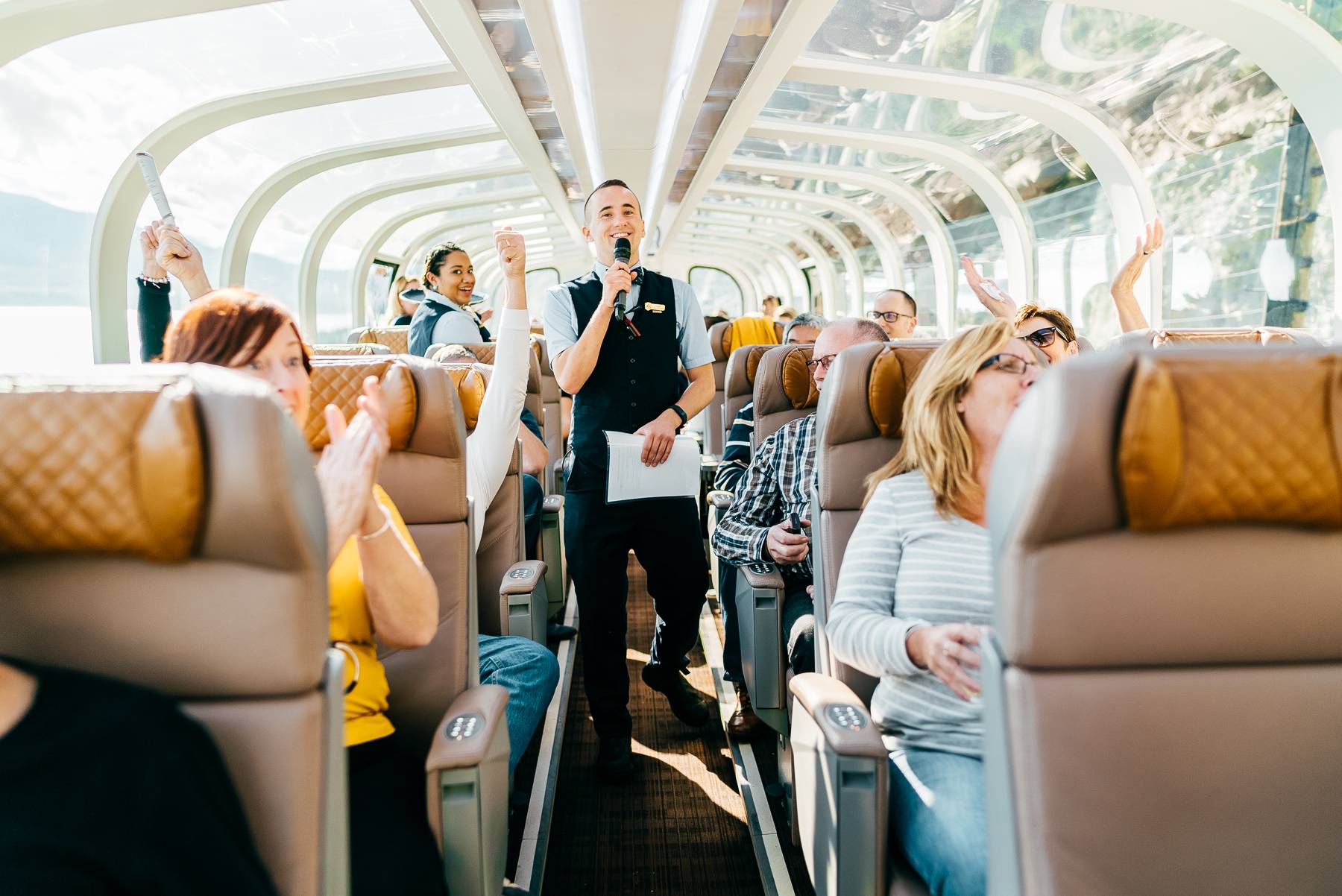 2-Day Canadian Rocky Mountaineer Tour from Vancouver to Lake Louise | 2 Breakfasts & 2 Lunches Included 
