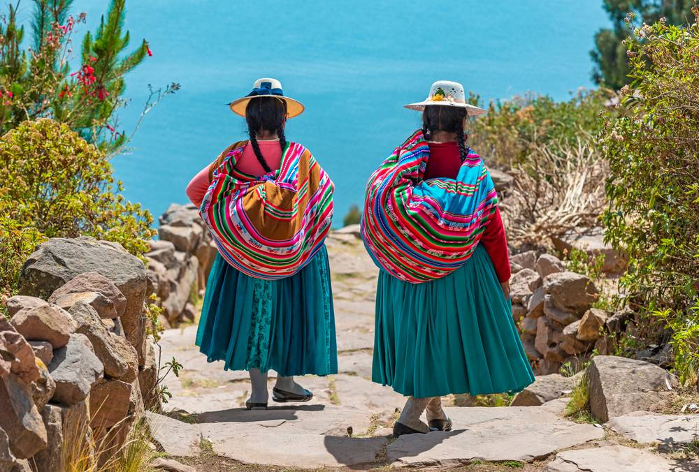 9-Day Essential south Tour from Lima to Puno: Larco Museum, Sacred Valley, Machu Picchu, Aguas calientes, Titicaca Lake and Puno | Round Trip Train to Machu Picchu