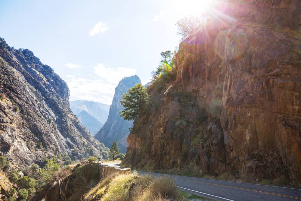 16-Day Hiking the Best of the West's National Parks Tour from Las Vegas【Max 16 Pax Small Group】: Arches National Park, Zion National Park & Sequoia National Park