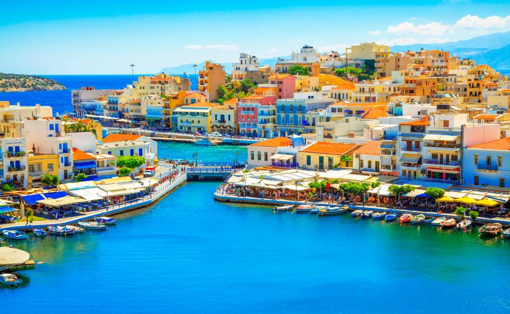 21-Day [24 Pax Small Group] Italy and Greek Tour from Venice: Bologna, Florence, Assis, Rome, Pompei, Amalfi Coast, Caserta, Atenas, Mikonos, Patmos, Rhodes, Santorini | Welcome Dinner/Farewell Dinner