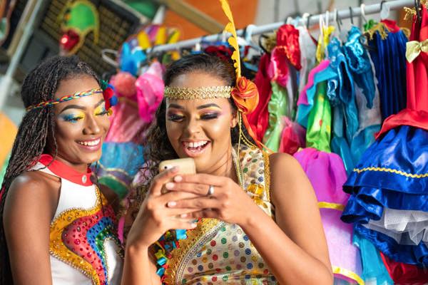 10-Day 2 Countries Argentina and Brazil Highlights Tour Including Carnival from Buenos Aires: Iguassu Falls and Rio de Janeiro