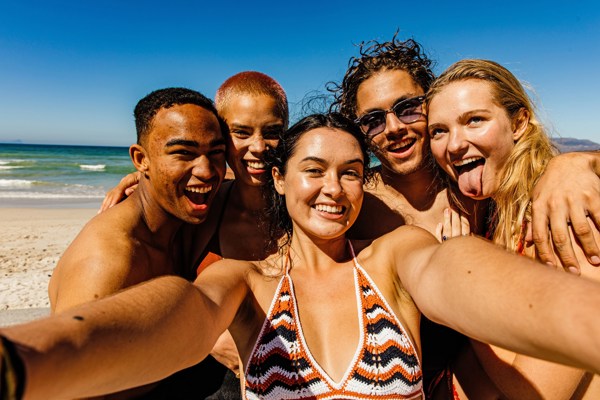 13-Day Australia Tour Without Sailing: Airlie Beach, Whitehaven Beach, Magnetic Island, Walpa Gorge and Kings Canyon