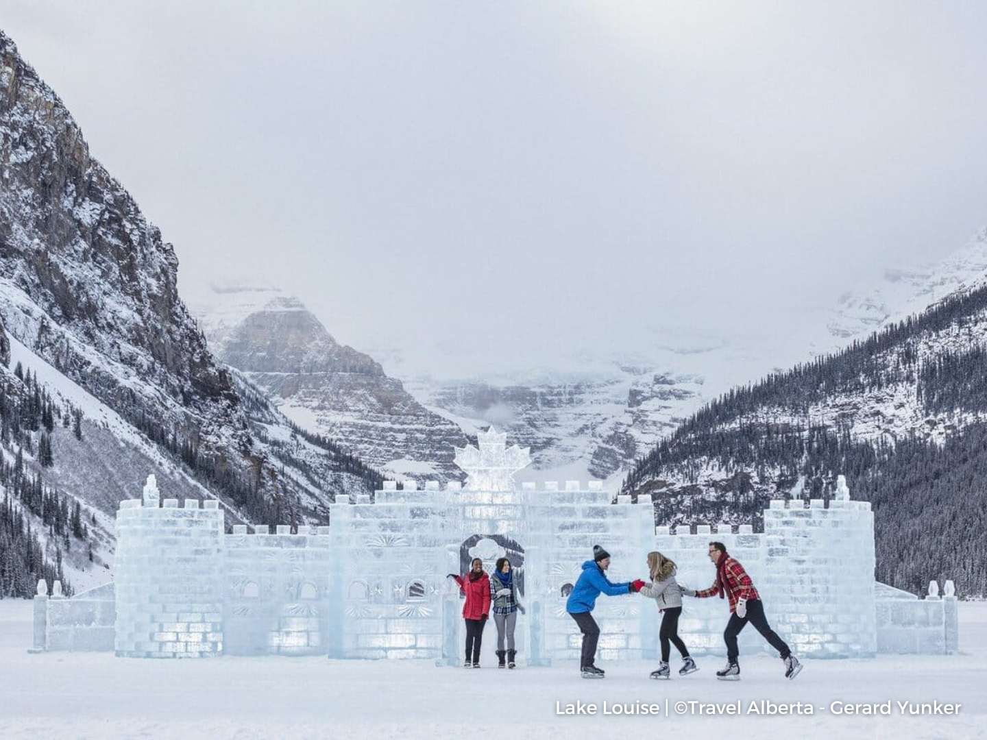 5-Day Canadian Rockies Winter Premium Tour from Vancouver: Kamloops, Banff and Salmon Arm
