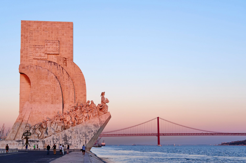 11-Day Portugal Tour from Lisbon: Algarve and Porto | 1 Country and 16 Cities | 10 Breakfasts, 1 Lunch, 4 Dinners