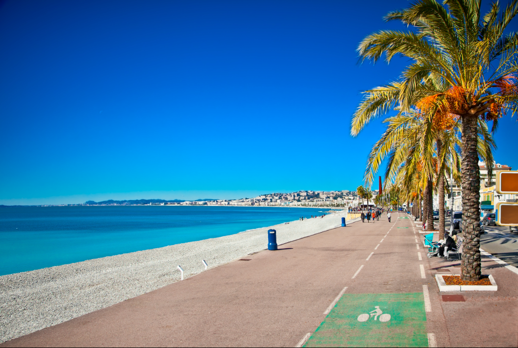 11-Day Central & Southern Europe Tour from Paris: Venice, Rome and Avignon  |  Airport Transfers Included