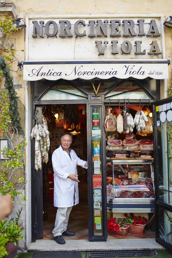 11-Day Wonders of Italy Tour from Rome: Lucca, Florence and Venice | 2 Countries and 12 Cities | 10 Breakfasts, 1 Lunch, 4 Dinners