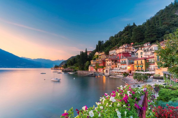 9-Day Italian Lakes Tour from Milan: Lake Como and Lake Garda | 1 Country and 9 Cities | 8 Breakfasts, 4 Dinners
