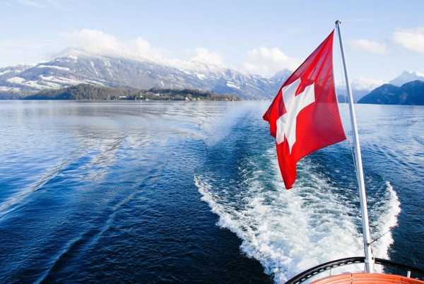 9-Day Best of Switzerland Tour from Zürich: Zermatt, St. Moritz and Lucerne | 2 Countries and 11 Cities | 8 Breakfasts, 1 Lunch, 3 Dinners