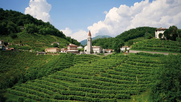 15-Day Highlights of Europe Tour from London to Paris: Venice, Lucerne and Florence | 8 Countries and 14 Cities | 14 Breakfasts, 6 Dinners
