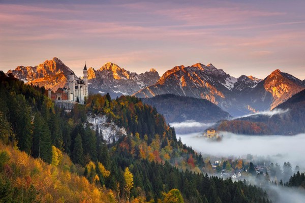 12-Day Best of Germany Tour from Frankfurt: Hamburg, Berlin and Munich | 1 Country and 12 Cities | 11 Breakfasts, 1 Lunch, 3 Dinners