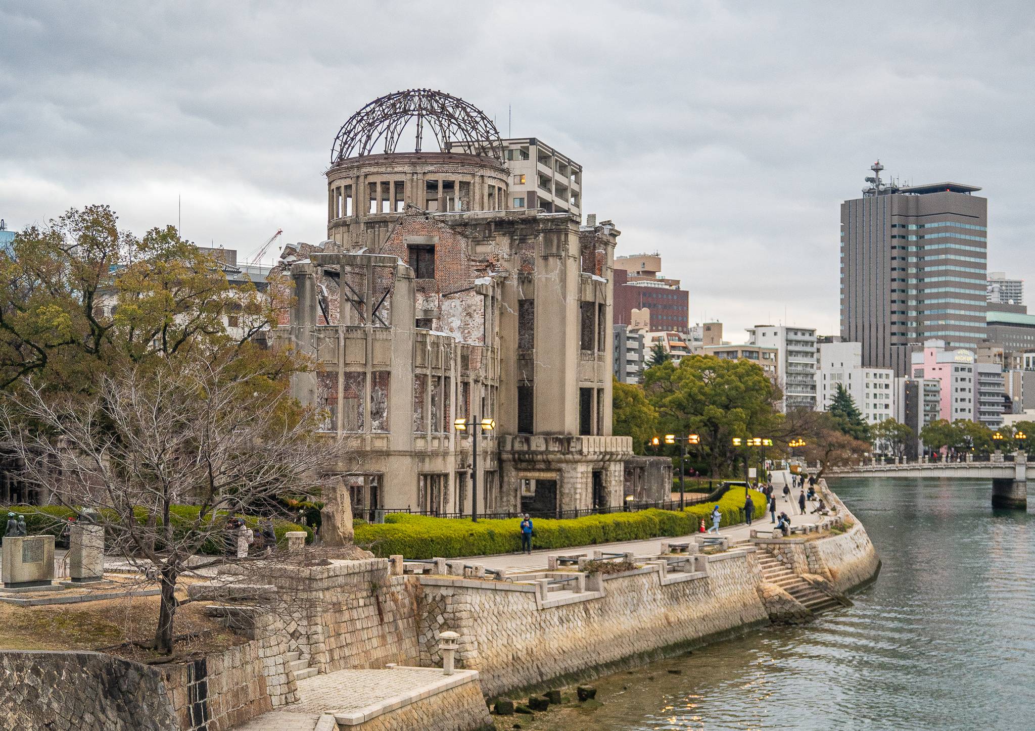 13-Day Japan Essentials Flexible Tour from Tokyo to Hiroshima: Hakone, Osaka and Kyoto
