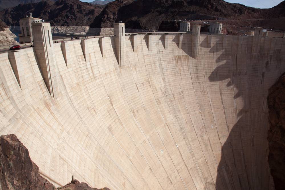 2-Day Grand Canyon Summer Lodging Tour from Las Vegas: Hoover Dam and Route 66 | Max 13 Small Group