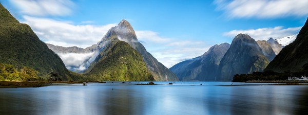 10-Day Contrasts Of New Zealand Tour With Internal Air from Auckland: Rotorua, Queenstown and Christchurch | Milford Sound | Lake Tekapo | 1 Country and 6 Cities | 9 Breakfasts, 2 Lunch & 5 Dinners