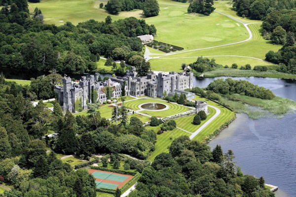 10-Day Ireland Tour: Dublin, Cork, Blarney, Ring of Kerry, Cliffs of Moher, Ashford Castle | 9 Breakfasts, 6 Dinners
