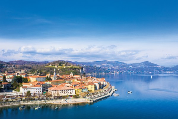 13-Day Italian Escapade Summer Tour from Rome: Florence, Venice and Sorrento | Lake Maggiore | Classic Group | 2 Countries and 14 Cities | 12 Breakfasts & 7 Dinners