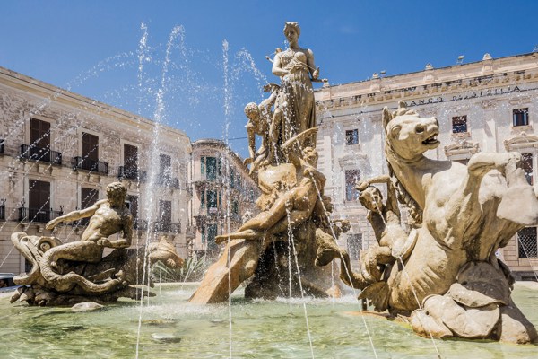 9-Day Sicily in Depth Tour from Palermo: Marsala, Agrigento, Ragusa and Giardini Naxos | Classic Group | 1 Country and 9 Cities | 8 Breakfasts & 5 Dinners