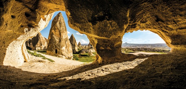 15-Day Treasures of Turkey Summer Tour from Istanbul: Cappadocia, Antalya, Pamukkale, Kusadasi and Çanakkale | Classic Group | 1 Country and 15 Cities | 14 Breakfasts, 1 Lunch & 9 Dinners