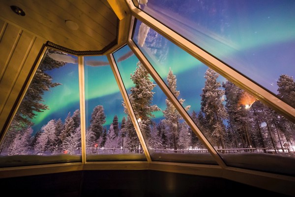 10-Day Northern Lights Tour of Scandinavia: Helsinki, Ivalo, Honningsvåg, Alta, Tromso, Oslo | 9 Breakfasts, 1 Lunch, 5 Dinners