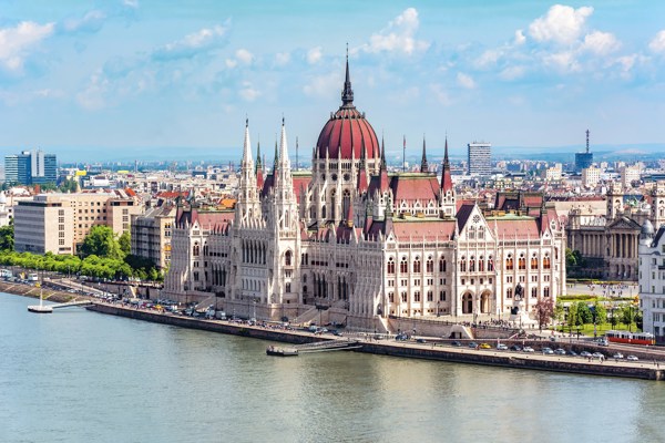 14-Day Highlights of Eastern Europe Tour from Budapest to Vienna: Berlin, Prague and Warsaw | Classic Group | 6 Countries and 9 Cities | 13 Breakfasts & 6 Dinners